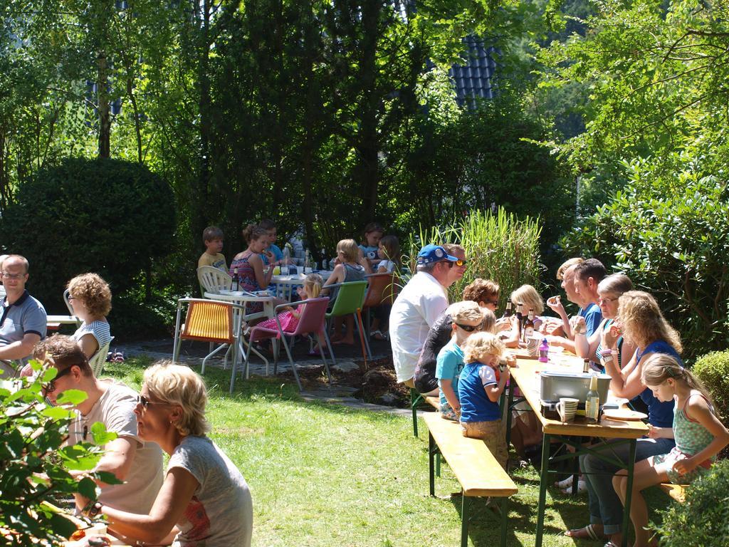 Elleringhausen Familie Hotel Kameleon מראה חיצוני תמונה
